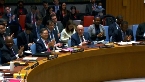 国連安保理、ガザ停戦求める決議案を採択